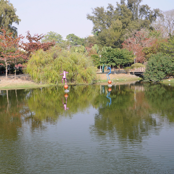 台灣高雄 全球八大最美地鐵中央公園站工程案