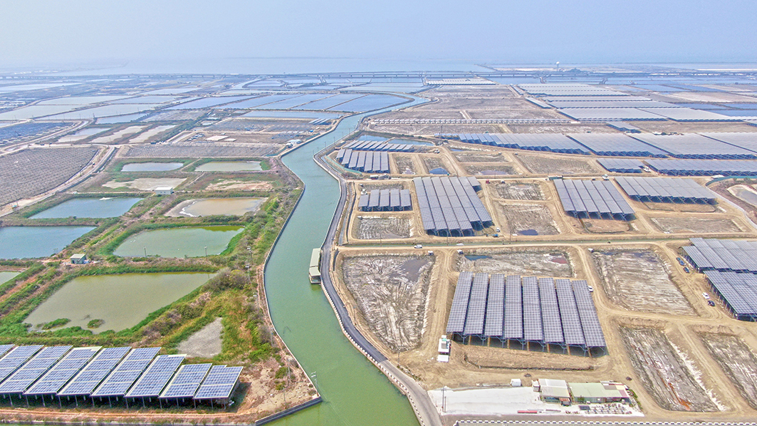 台灣台南 七股太陽能發電系統防洪排水工程