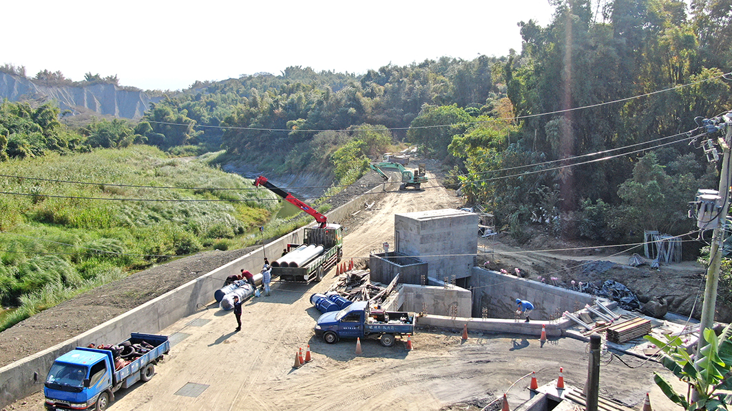 台灣高雄 田寮區月世界中小排抽水站新建工程