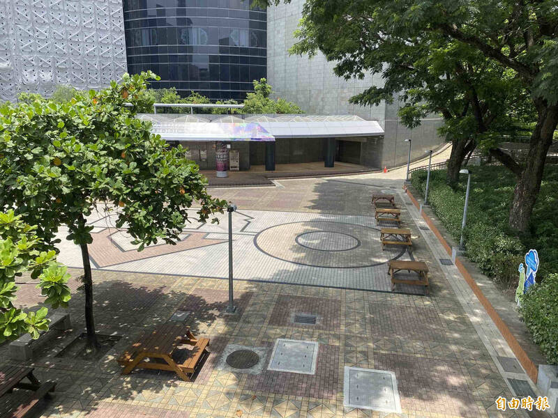 [媒體採訪] 颱風季節來了 東高雄易淹水區域獲贈沉水泵浦